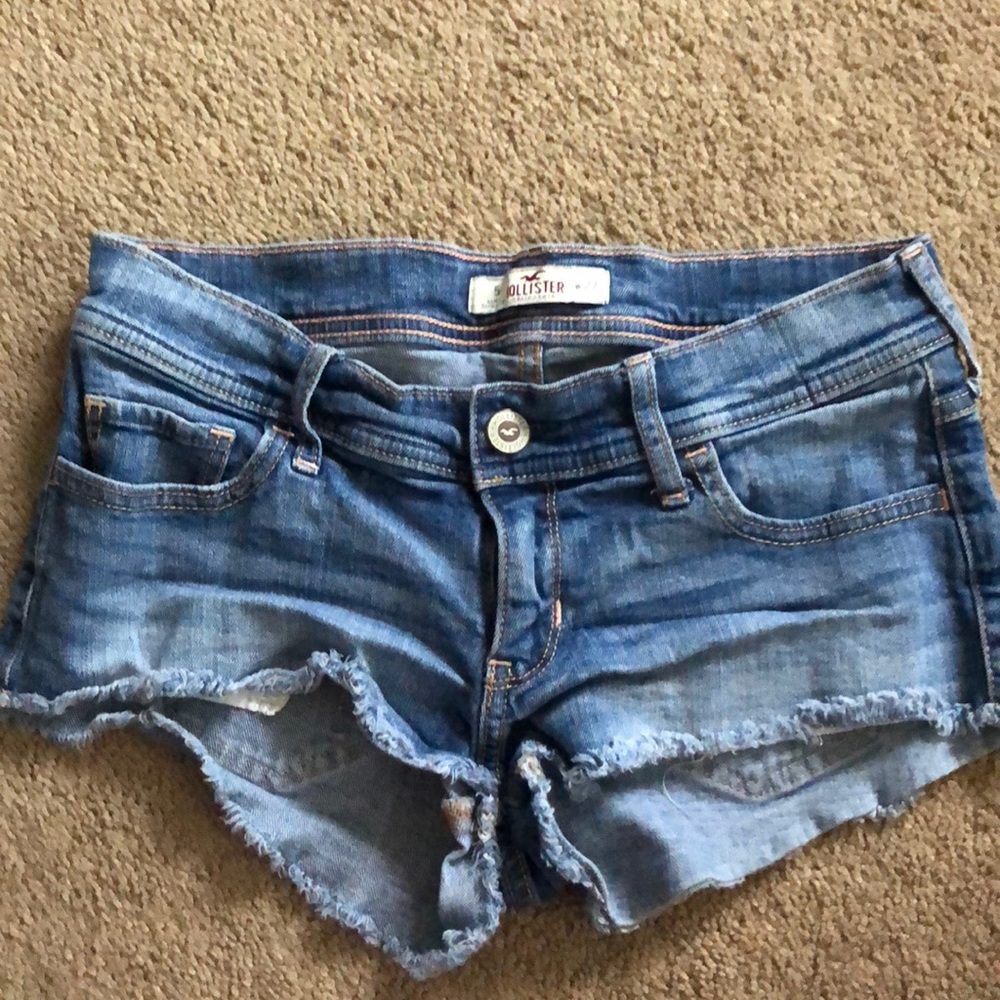 Hollister shorts